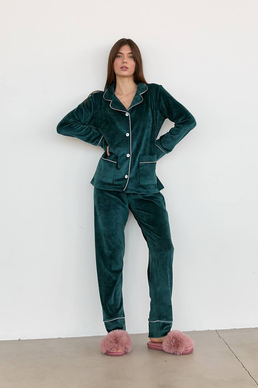 Велюровий костюм на ґудзиках з двома кишенями 098-22 XL-XXL